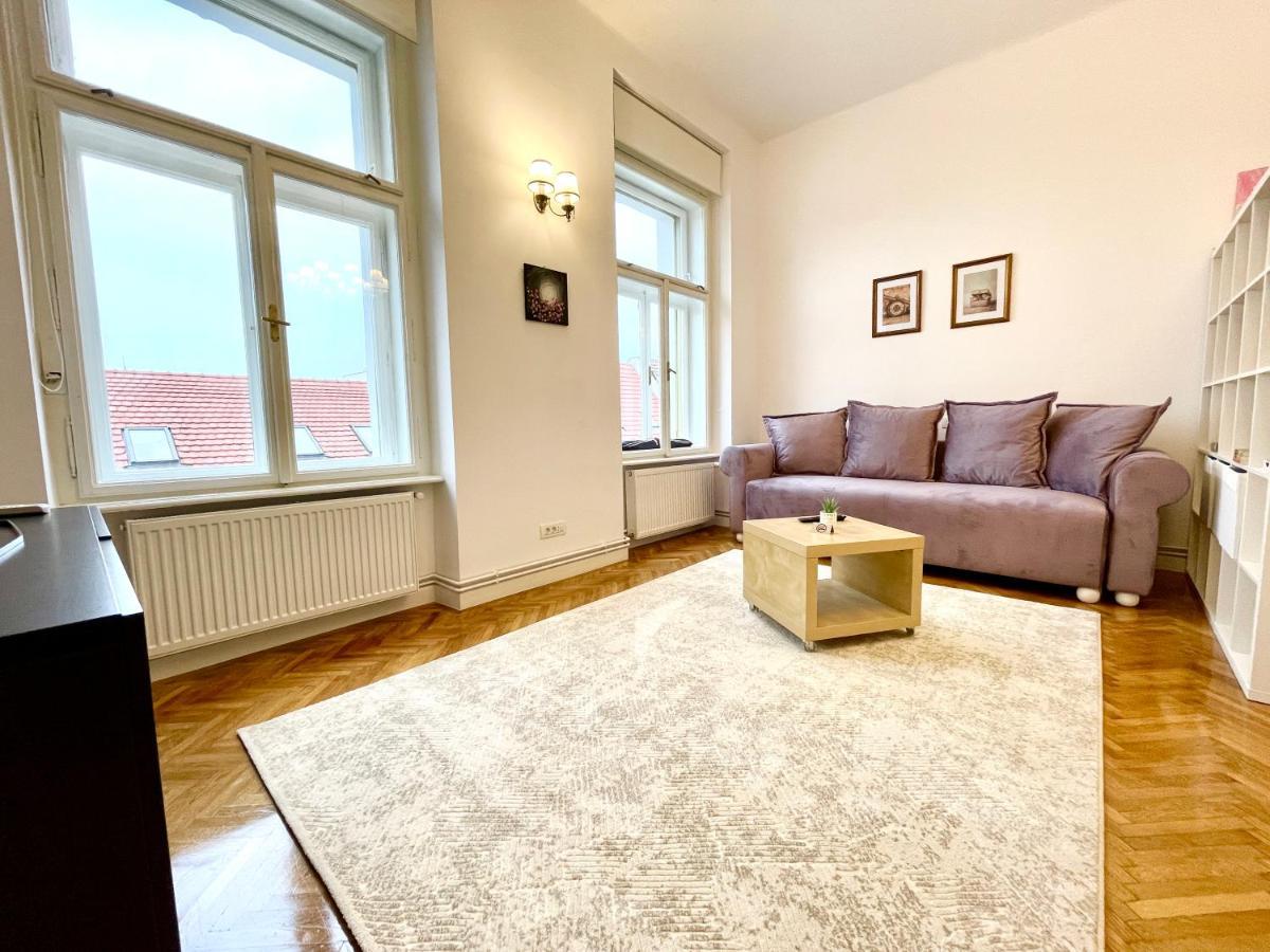 Grandeur Apartman Temesvár Kültér fotó